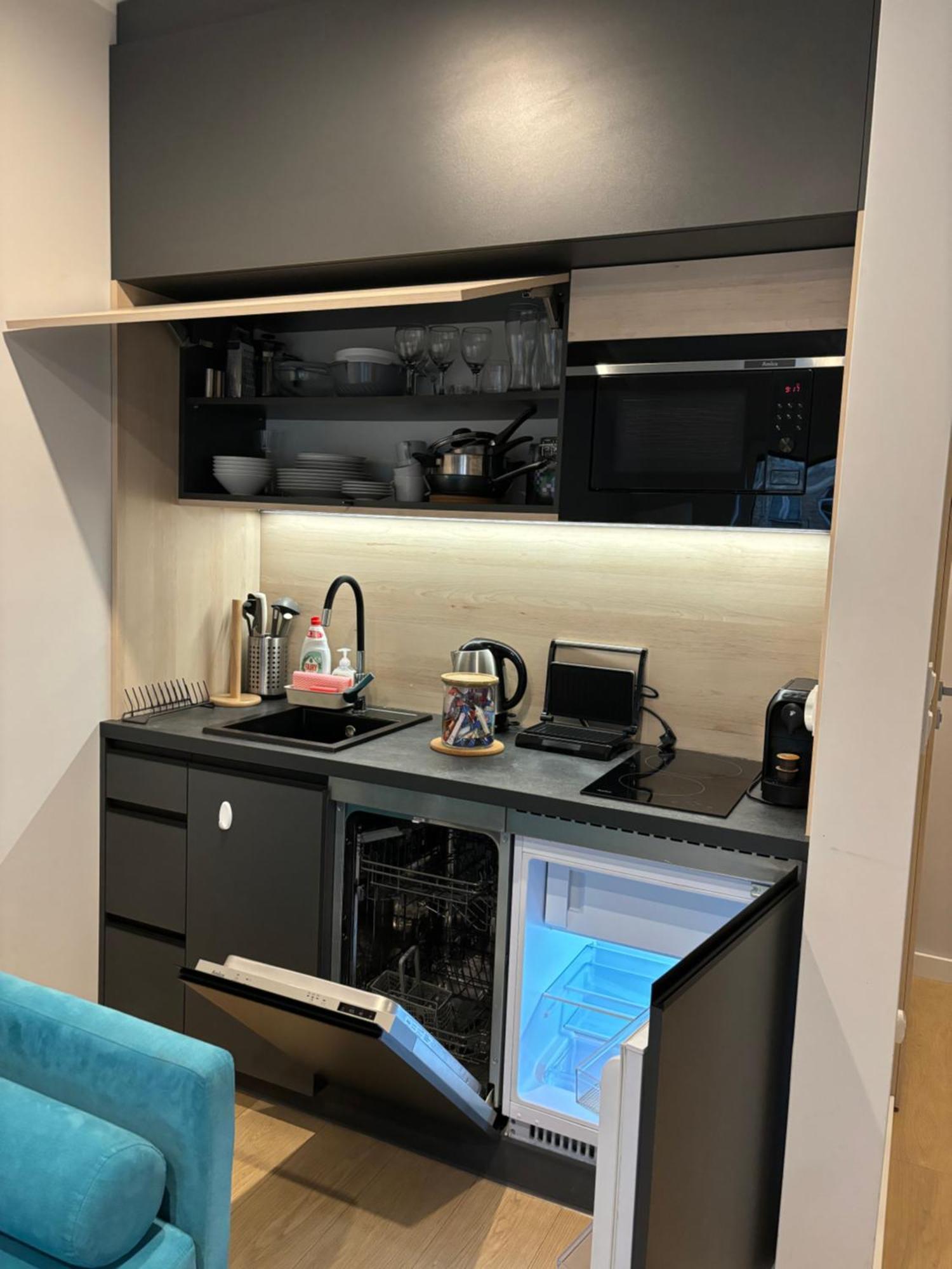 Chopin Park Lux Apartment, Self Check-In 24H, Free Parking, Air-Conditioning Poznań Rum bild